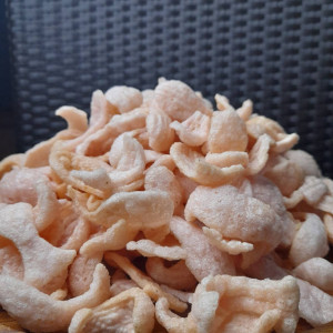 KRUPUK IKAN WARNA MERAH 100 GRAM